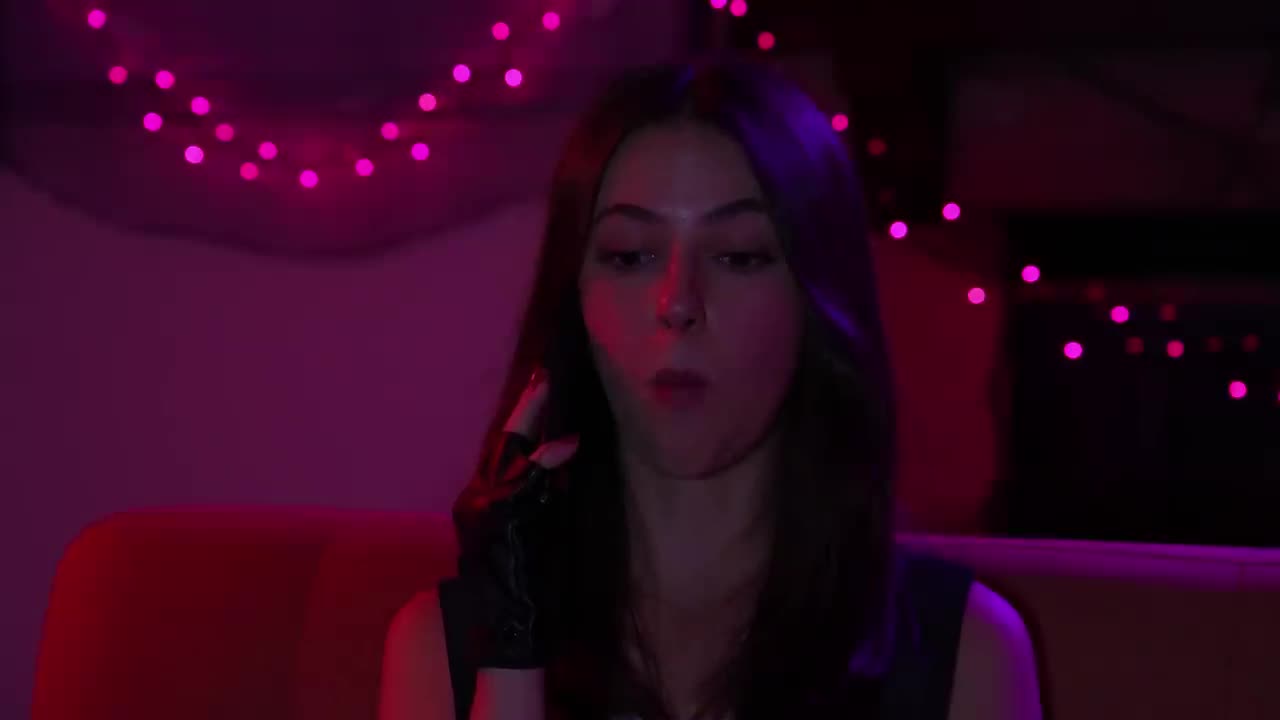 Netflix & Chills ｜ Short Horror Film