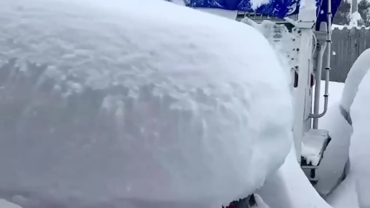 Historic snowfall smothers Alaska's capital Juneau