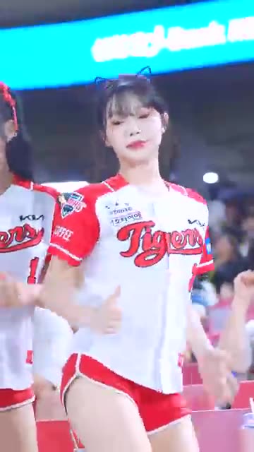 빨강돌핀의 '삐끼삐끼' 이주은(Lee Ju-Eun)치어리더