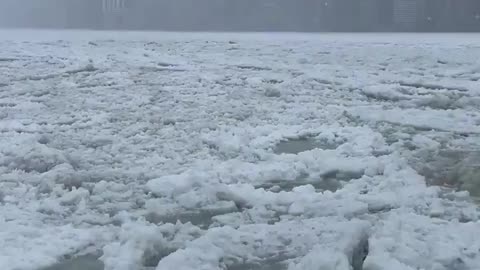 Unusual Sight of Lake Michigan Jan 2025