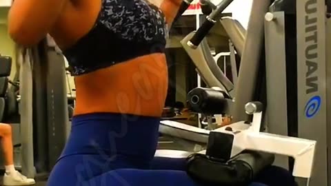 Daniella Salvi's 30-Day Path to Becoming a Social Media STAR