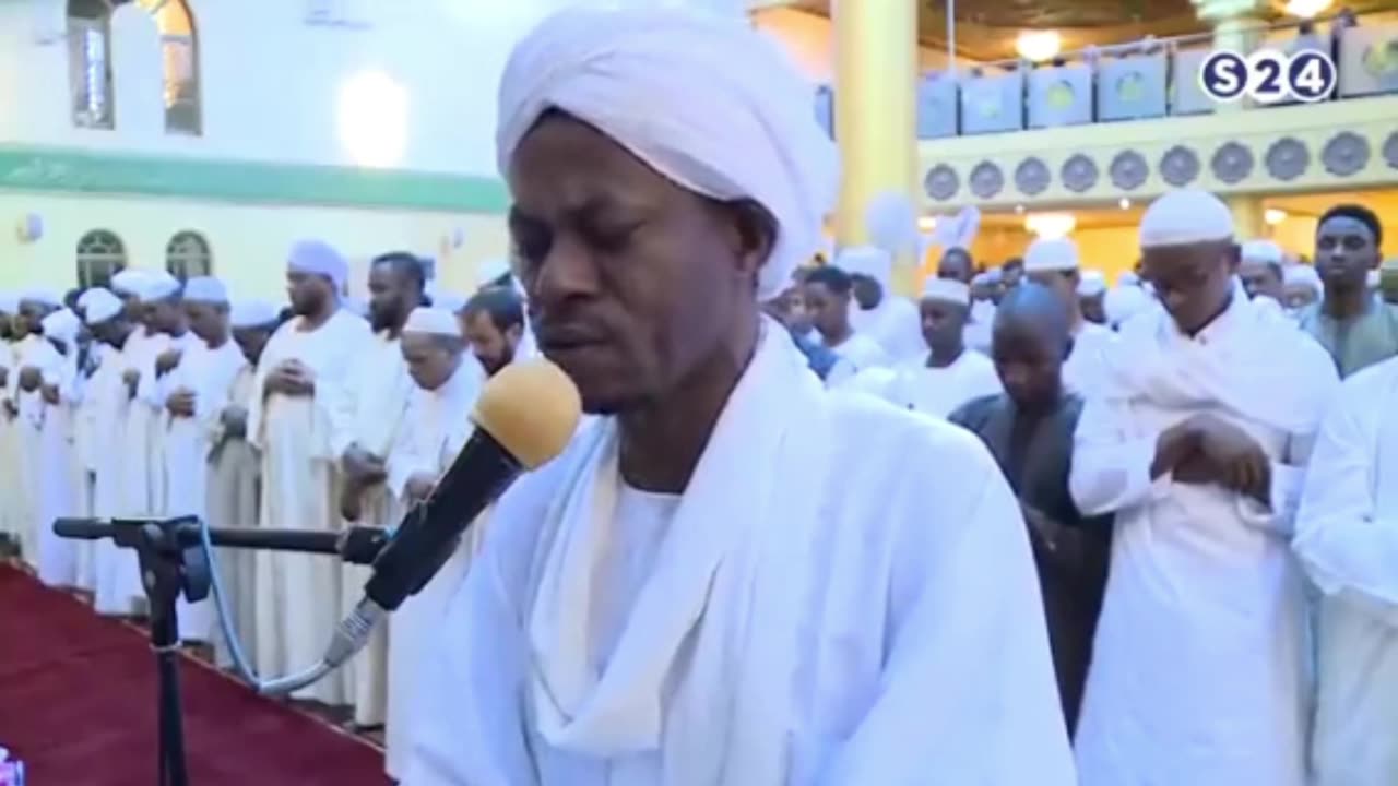 وَجَآءَتۡ كُلُّ نَفۡسٖ مَّعَهَا سَآئِقٞ وَشَهِيدٞ