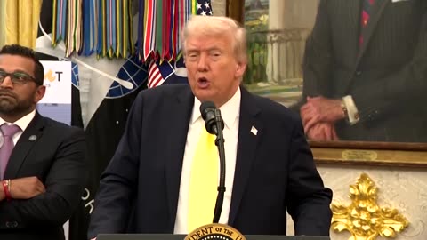 10/15 Trump confirms CIA authorization in Venezuela | Jews