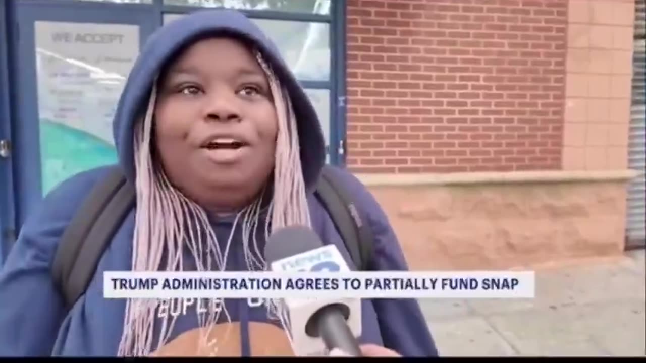 Fatties are starving! 🤣🤣🤣 No more SNAP 🍔🍕🍟 government shut down