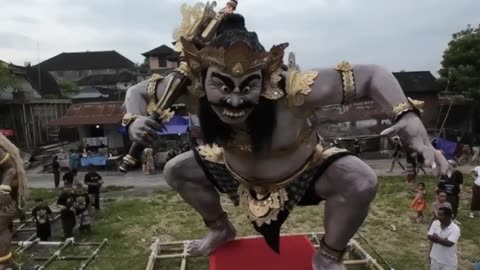 OGOH OGOH GIANT CANNIBALS OF BALI