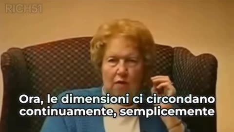VIAGGIO INTERDIMENSIONALE : Come gli alieni fuggono dalla realtà