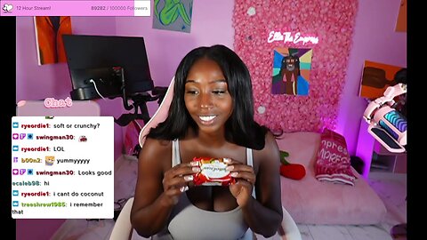 Watch Me Eat Try Treats!