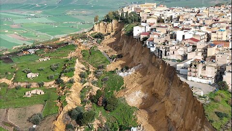 LIVE: Katastrophaler Erdrutsch in sizilianischer Stadt Niscemi weitet sich aus – 1000 Einwohner evakuiert