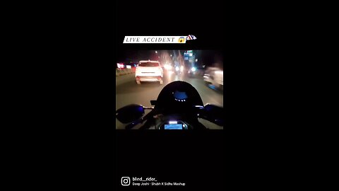 KTM DUKE LIVE ACCIDENT 😱😱😱#accident#bike#toder#bikerider#bikeaccident