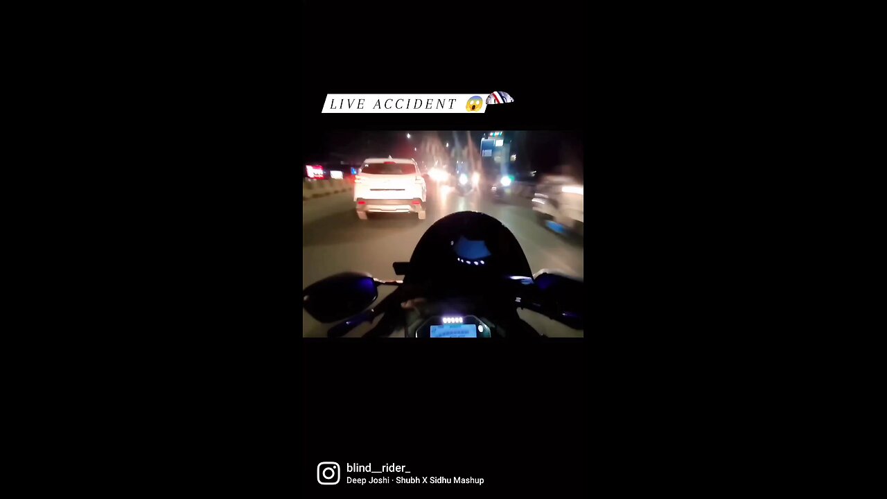 KTM DUKE LIVE ACCIDENT 😱😱😱#accident#bike#toder#bikerider#bikeaccident