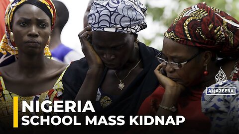 Mass school kidnapping in Nigeria: 300 students and teachers abducted