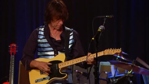 The Train Kept A-Rollin' (Tiny Bradshaw cover) with Darrel Higham - Jeff Beck (live)