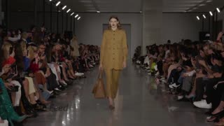Max Mara | Spring/Summer 2020 | Milan Fashion Week