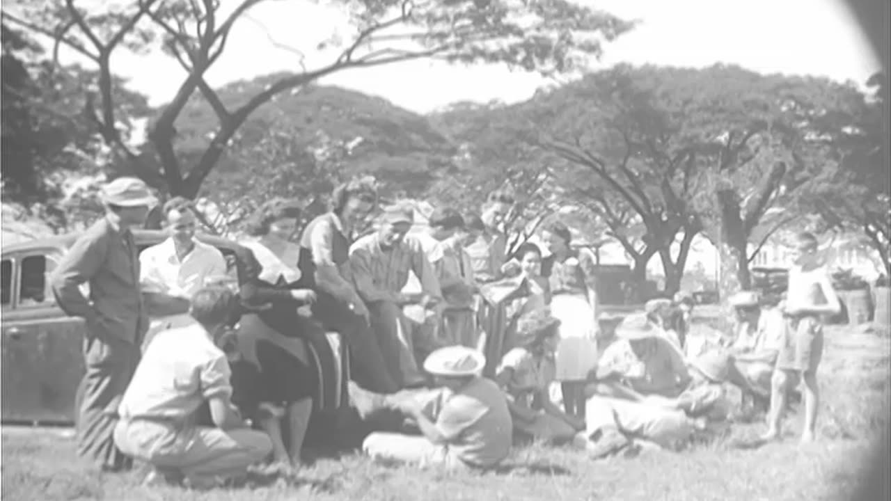 LIBERATED CIVILIAN ... - LIBERATED CIVILIAN INTERNEES OF SANTO TOMAS, LUZON, PHILIPPI - 111-adc-3371