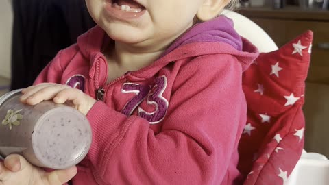 Kayla Just Loves Smoothie – So Yummy! 🍓