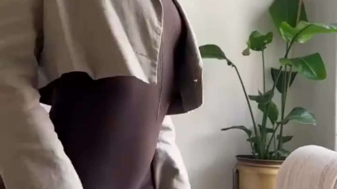 #summer essential sleeves jump shoot