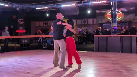 West Coast Swing @ Electric Cowboy with Wes Neese 20260104 193117718