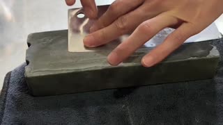 全网保姆级视频教程，厨房小白如何磨出锋利的刀 #省饭课代表 #抖音美食推荐官 #厨房小白 #大学生就业 #我是美食创作者