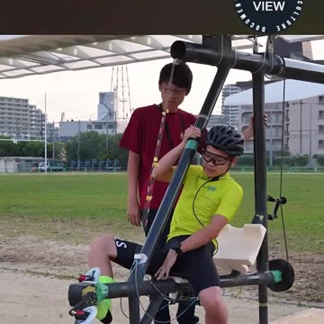 Student builds a flying pedal bicycle