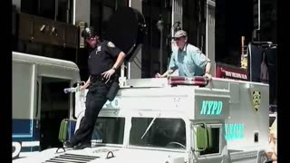 Watch Alex Jones Warn You About The New World Order Years Ago in These Films