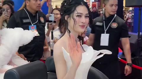 #BlankTheSeries #Orm #LingLing #Entertainment #funny #comedy #viral #Shorts #Trend