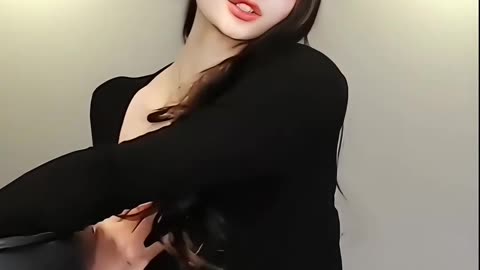 ADDICTIVE moves | Petite Ebony Crop Top Fiery Blackpink Dance - Daily Beauty EP 382