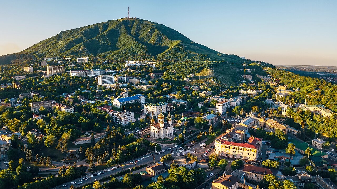 Pyatigorsk - come, relax and stay forever (city overview)