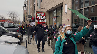 Armed Anti-ICE Protesters March in Indianapolis