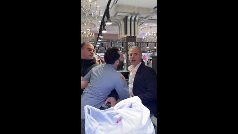 CHAOS in NYC's Diamond District! TraxNYC owner confronts Akay Diamonds for scamming customers