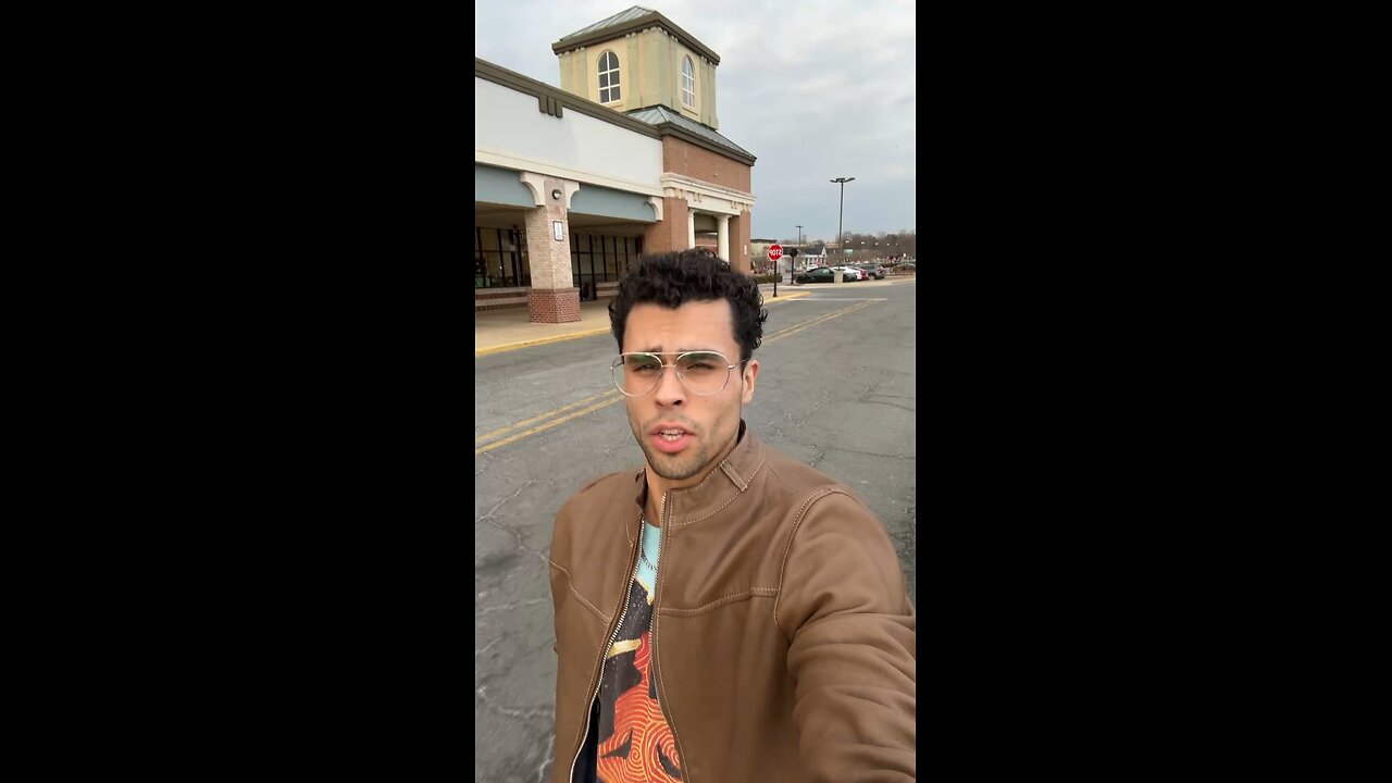 Alguien ahí afuera no solo está buscando a alguien, sino que te está buscando a ti.