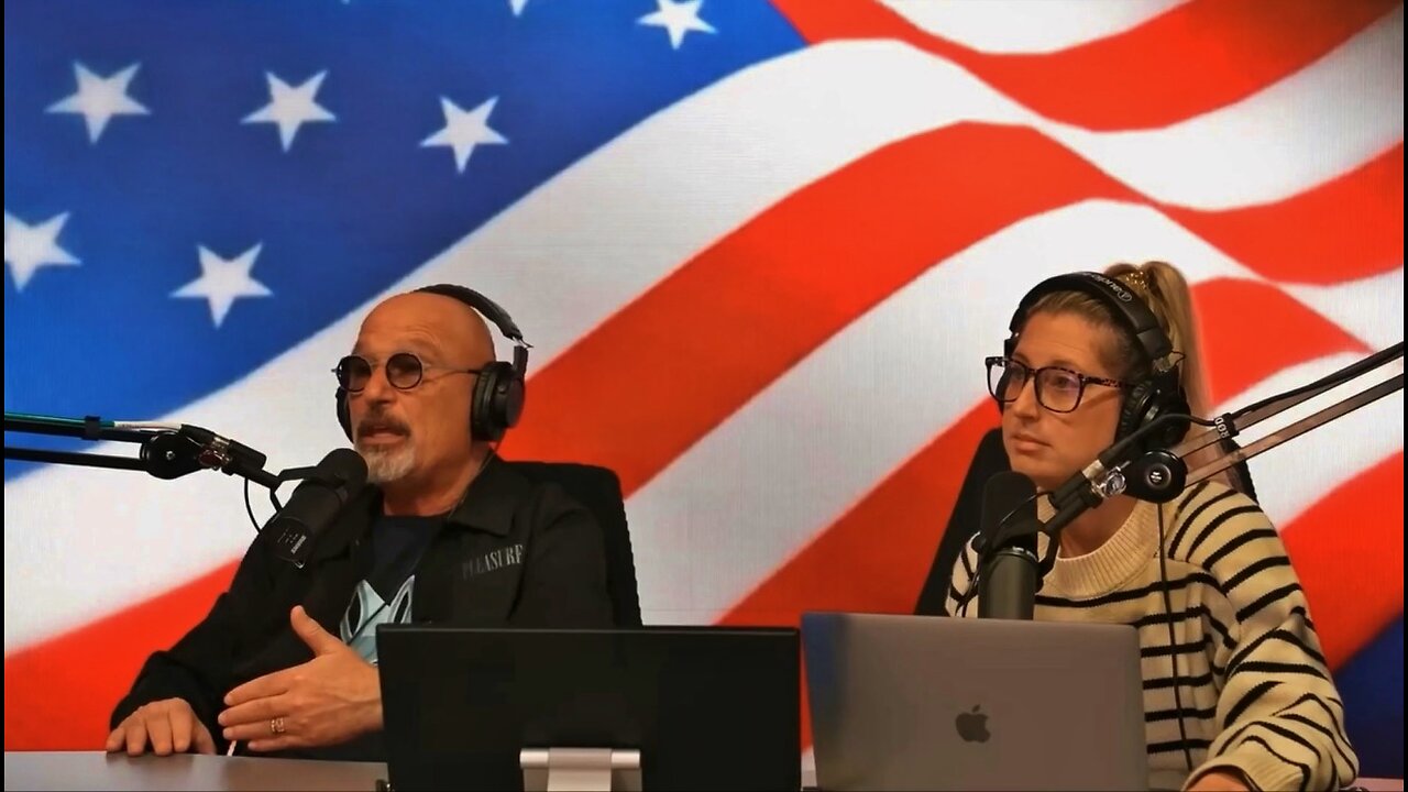 Watch Cabal Owned Howie Mandel Lie To Your Face As To What Happen During The FAKE Covid Pandemic.