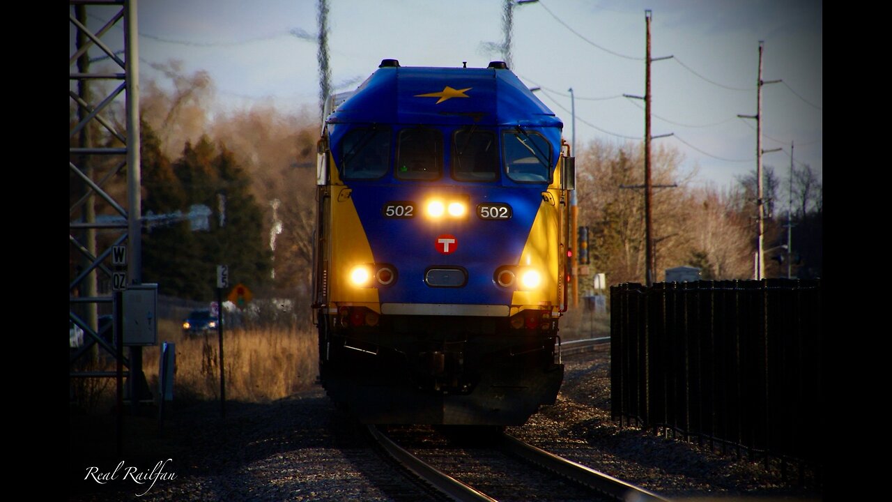 Commuter Train Action, Lot of Northstar - Staples Subdivision