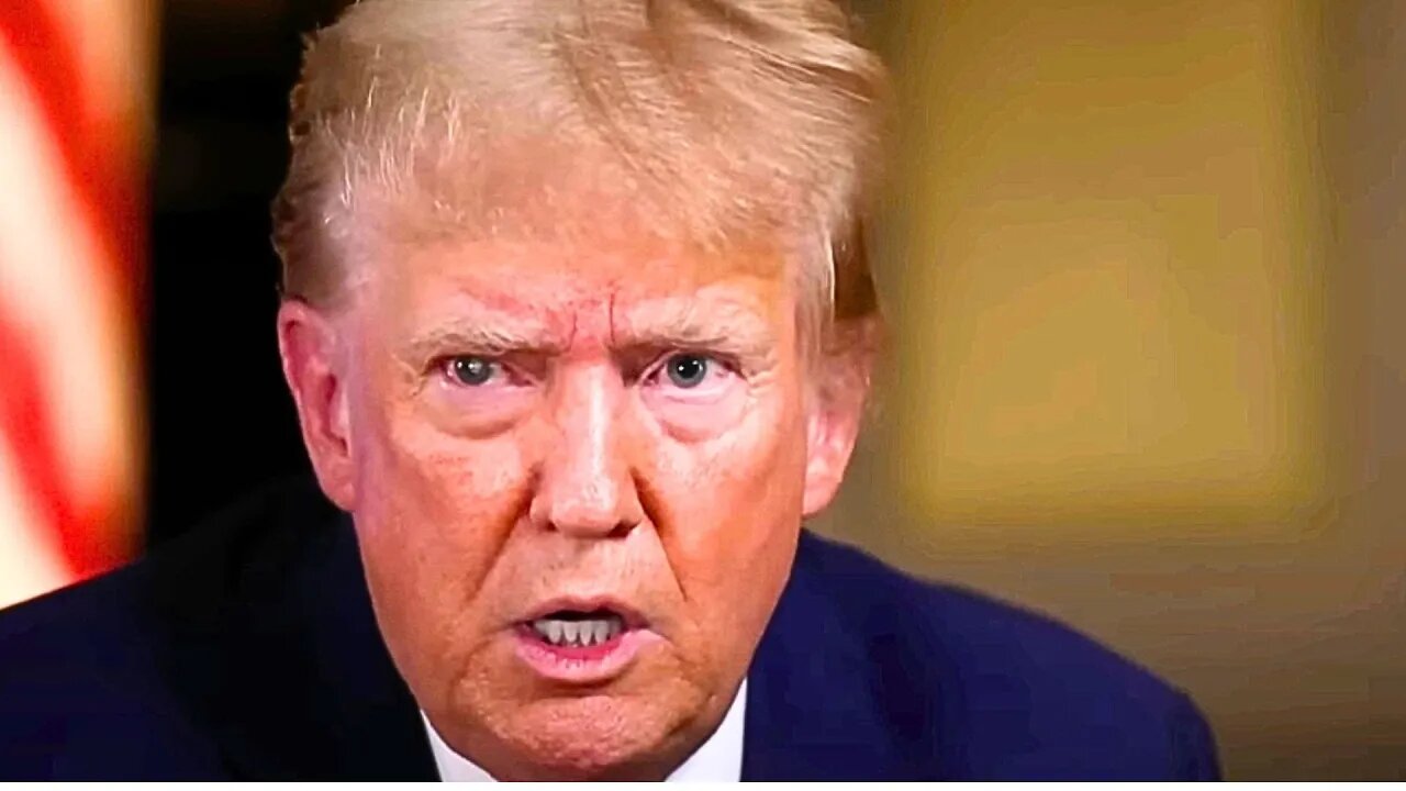 Trump Visits Congress, LOUDLY BOOED ON HOUSE FLOOR: "YOU SUCK DONALD!"