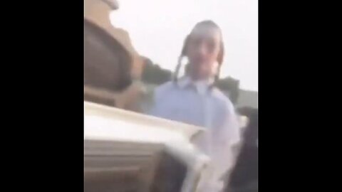 Jewish Children Steal Golf Cart From Goyim