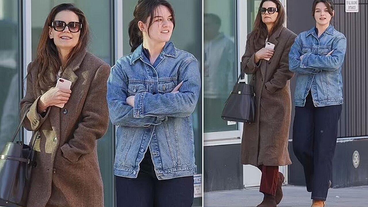 Katie Holmes & Suri Cruise Reunite in NYC