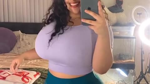 Big booty 😍