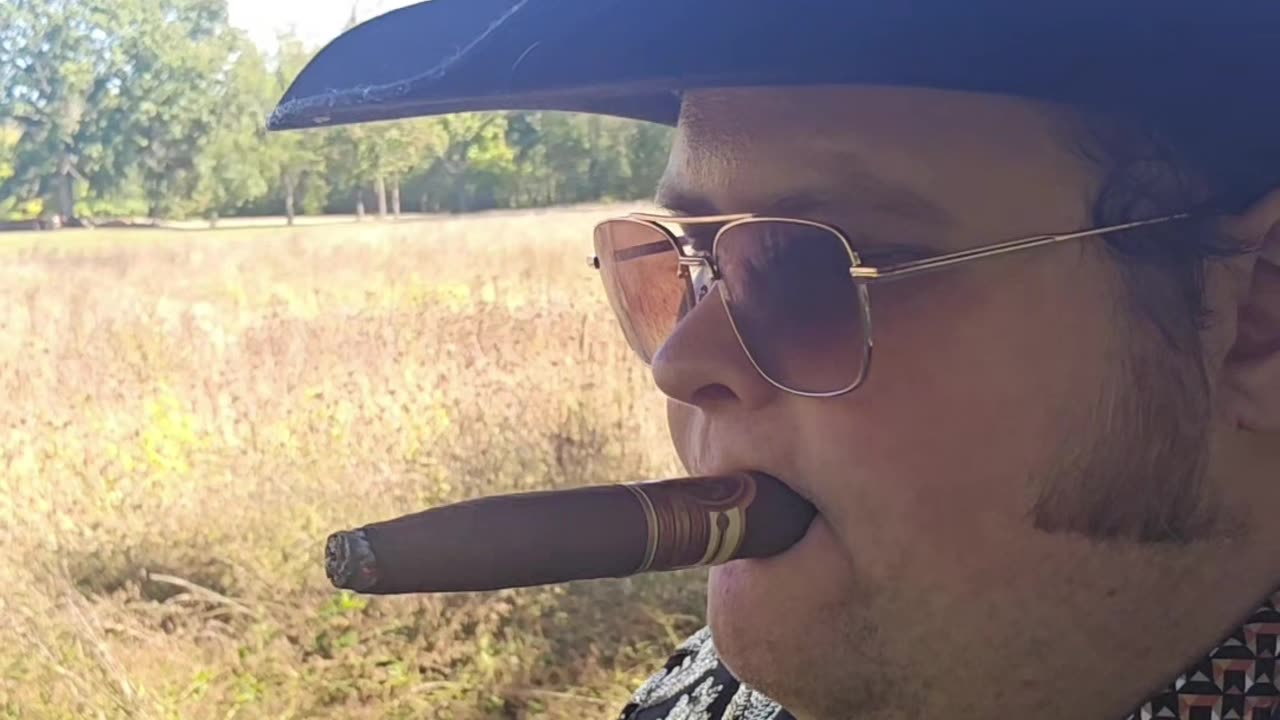 Oliva cigar.