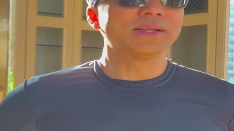 20221014文贵先生GETTR¹： #经济：看不出世界经济有任何未来。任何一个经济危机到来之前，都会是起起伏伏！世界上最头脑冷静最干净最健康的是我们！