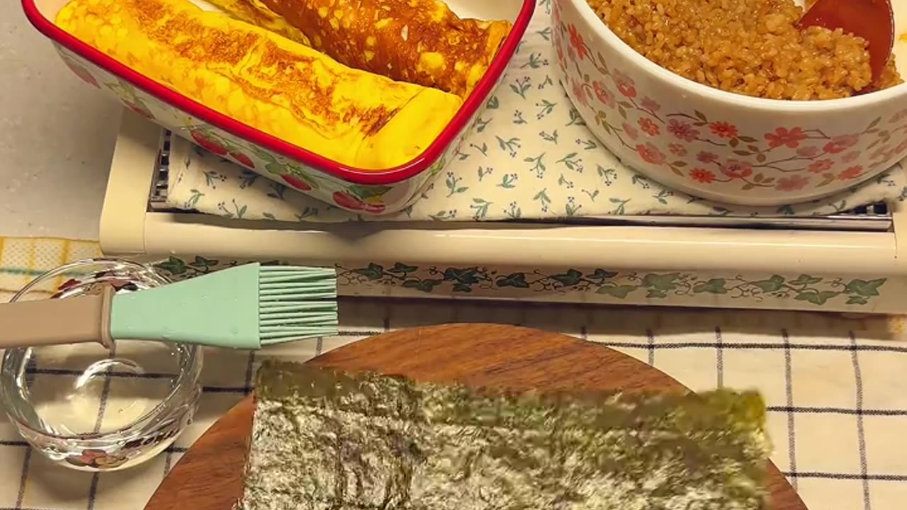 10 Most Popular Korean Convenience Store Foods"