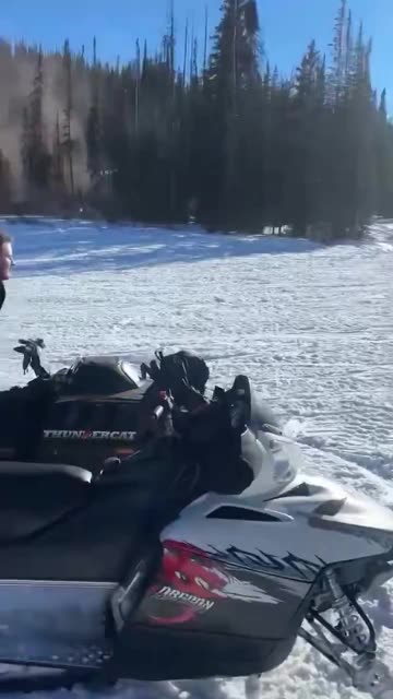 Helicopter crashes in Utah