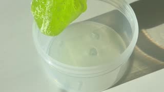 Adding SNOW to WATER SLIME ❄️