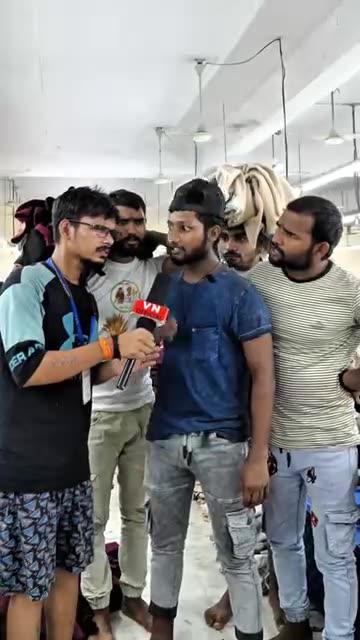 देश को कुंवारे लड़के बदल सकते हैं 😂🤣 #vijay_ripotar #memes2025 #vitalreels #reelfeelit #tren