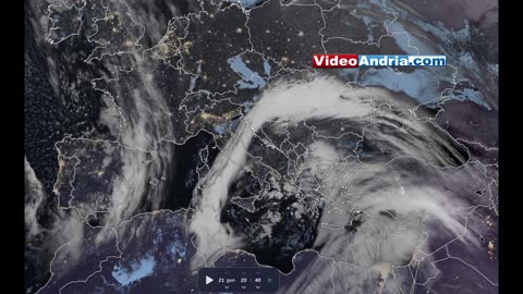 Il ciclone "Harry" sfiora anche Puglia e Basilicata - le immagini satellitari