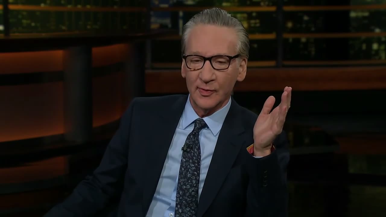 Bill Maher says Trump was “exactly right” to mock reporter over “stupid question” about the plane crash site