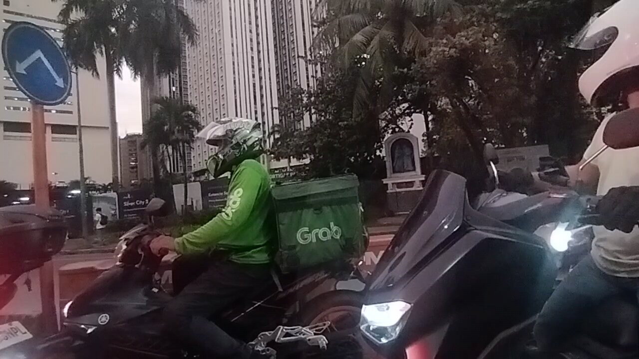 Ang Masyado Tsaka Poor Bitaw