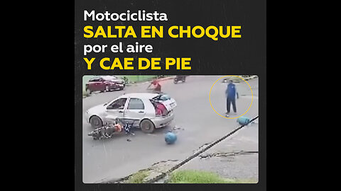 🍀Motociclista aterriza de pie tras colisión en Brasil