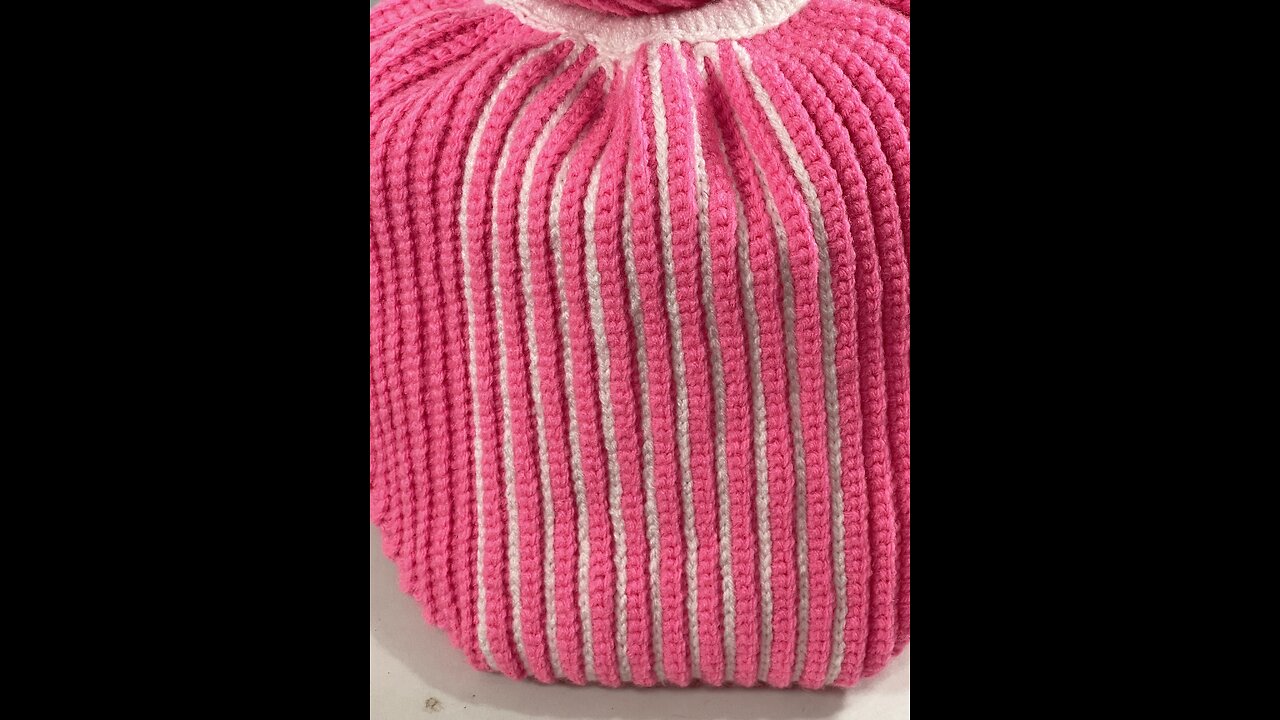 "2-Piece Crochet Bag Set: Unique, Handcrafted Designs"