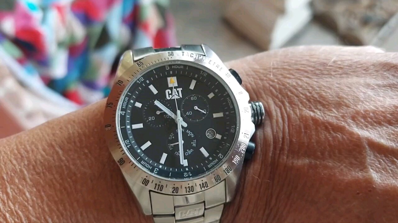 Caterpillar YB143 Chronograph Wristwatch .