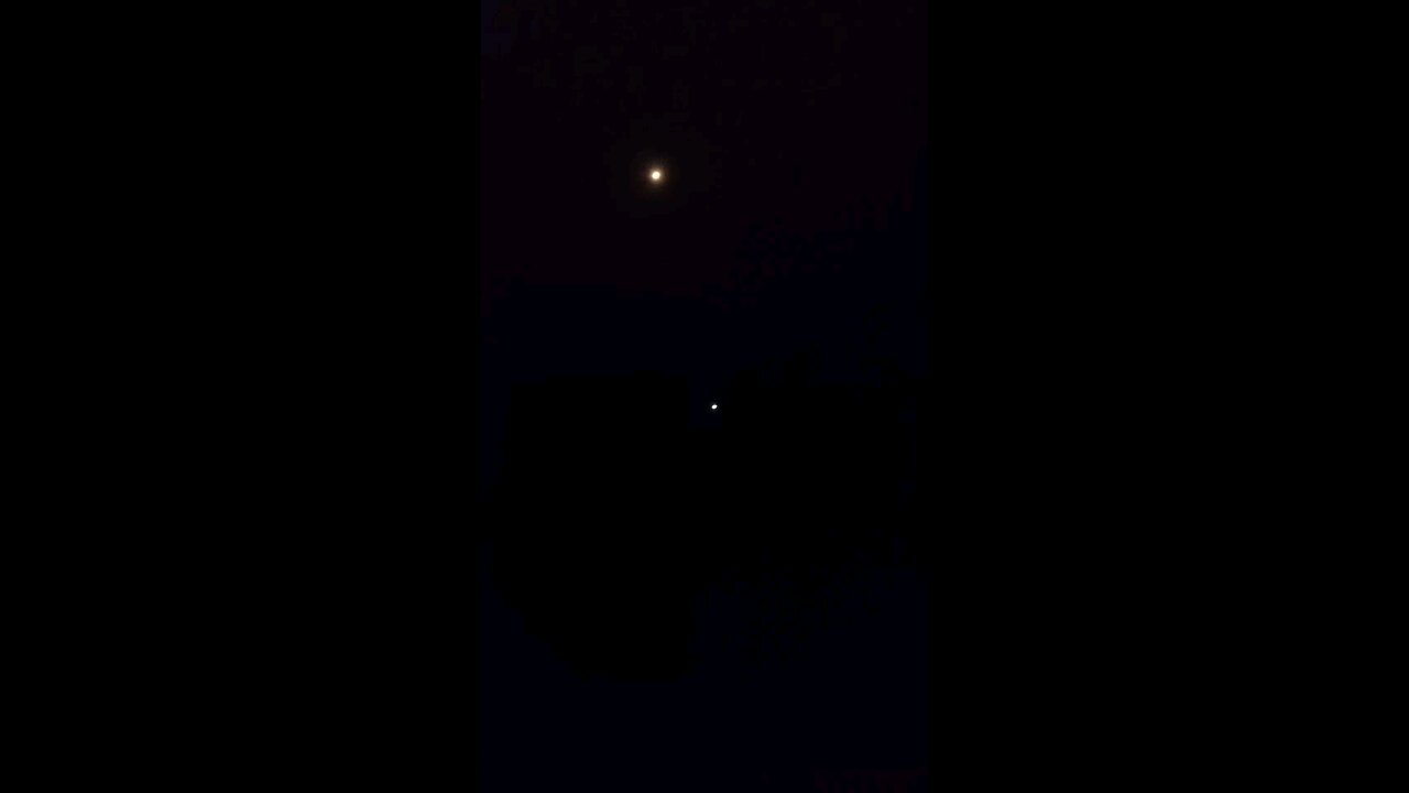 #full#moon#outdoor Someone's about to change from a #werewolf 🐺 back to a #human 🕴 #🐺