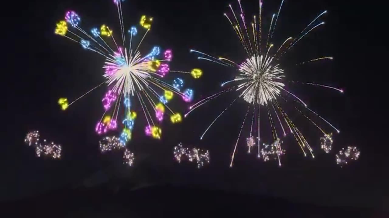Japan never fails to amaze with its fireworks